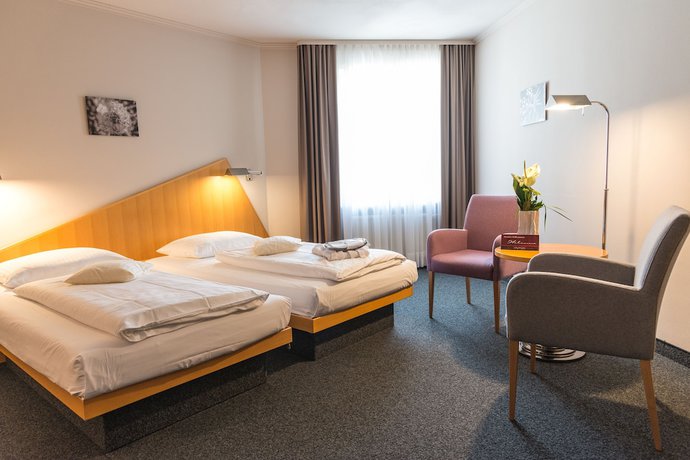 Imagen de la habitación del Hotel Golfhotel Fahrenbach. Foto 15