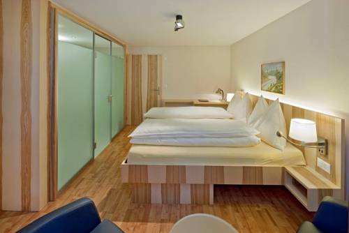 Imagen de la habitación del Hotel Golfhotel Riederhof. Foto 7