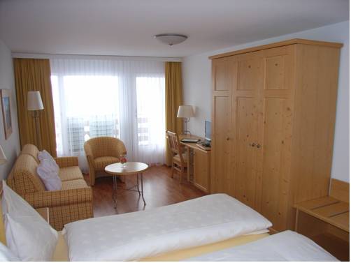 Imagen de la habitación del Hotel Golfhotel Riederhof. Foto 10