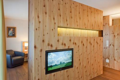 Imagen de la habitación del Hotel Golfhotel Riederhof. Foto 13