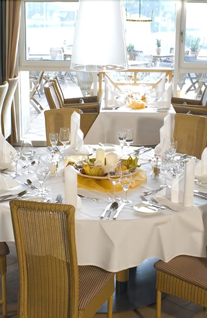 Imagen del bar/restaurante del Hotel Golfhotel and Restaurant Lindenhof. Foto 4