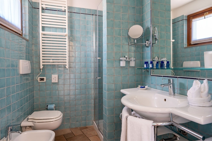 Imagen de la habitación del Hotel Golfo Dei Poeti Relais and Spa. Foto 5