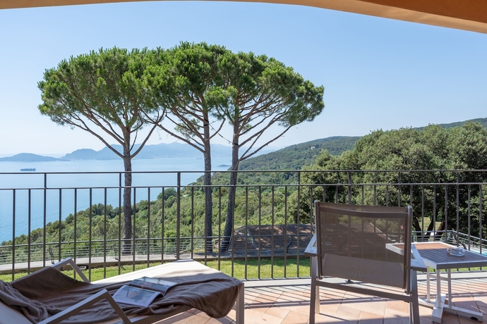 Imagen de la habitación del Hotel Golfo Dei Poeti Relais and Spa. Foto 15