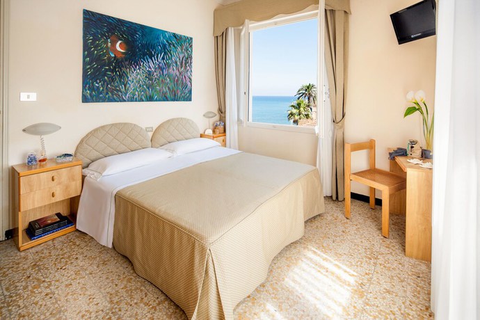 Imagen de la habitación del Hotel Golfo e Palme. Foto 8