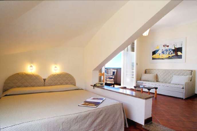 Imagen de la habitación del Hotel Golfo e Palme. Foto 10