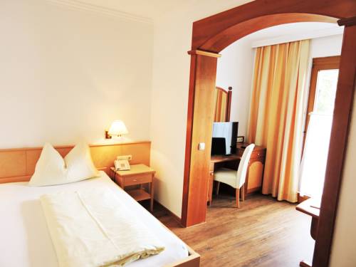 Imagen de la habitación del Hotel Golf-tennis-wellnesshotel Mori. Foto 8