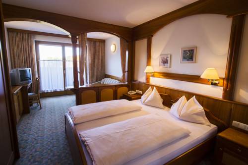 Imagen general del Hotel Golf-tennis-wellnesshotel Mori. Foto 1