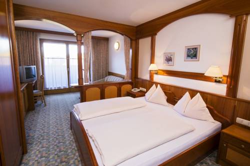 Imagen de la habitación del Hotel Golf-tennis-wellnesshotel Mori. Foto 13