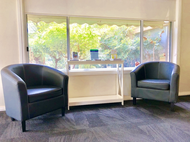 Imagen de los interiores del Hotel Golfview Motor Inn. Foto 19