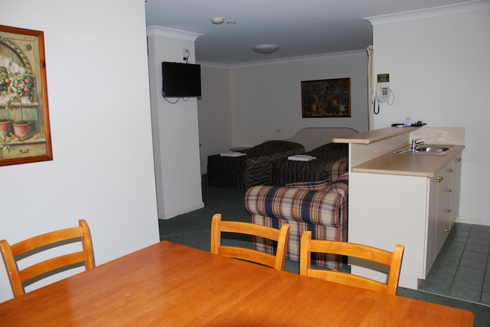 Imagen de la habitación del Hotel Golfview Motor Inn. Foto 12