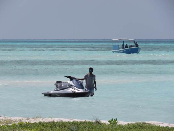 Imagen de los interiores del Hotel Golhaa View Inn By TES. Foto 17