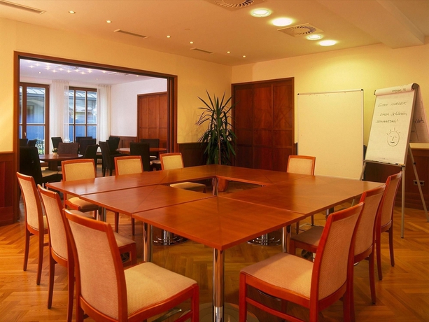 Imagen de los interiores del Hotel Gollner. Foto 13