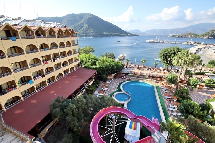 Imagen de la habitación del Hotel Golmar Beach. Foto 11
