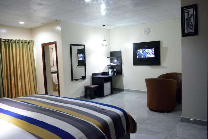 Imagen de la habitación del Hotel Golphins Suites ands. Foto 9