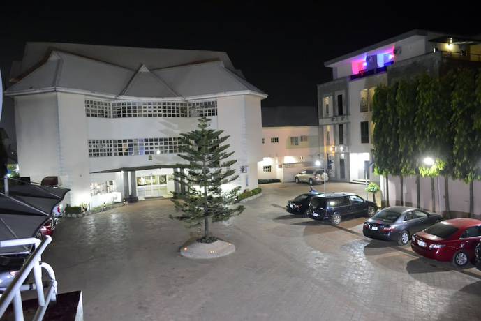 Imagen general del Hotel Golphins Suites ands. Foto 2