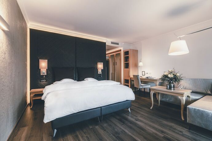 Imagen de la habitación del Hotel Golserhof, Tirol - Tirolo. Foto 14