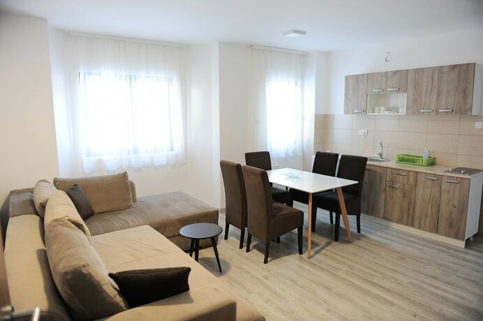 Imagen de la habitación del Hotel Gomakop Apartments. Foto 17