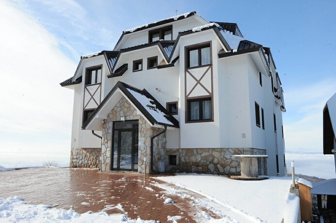 Imagen general del Hotel Gomakop Apartments. Foto 14