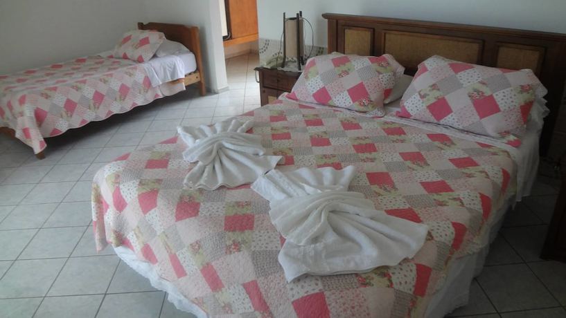 Imagen de la habitación del Hotel Gomero, Isla de Pascua. Foto 3