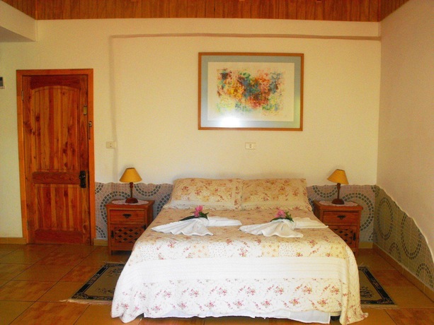 Imagen de la habitación del Hotel Gomero, Isla de Pascua. Foto 6