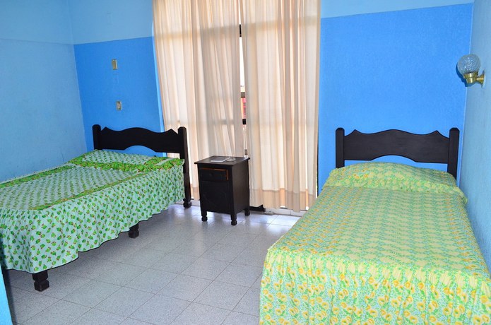 Imagen de la habitación del Hotel Gomez. Foto 4