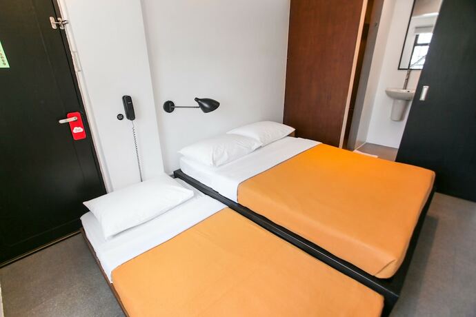 Imagen de la habitación del Hotel Gomez House. Foto 12