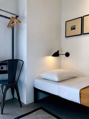 Imagen de la habitación del Hotel Gomez House. Foto 19