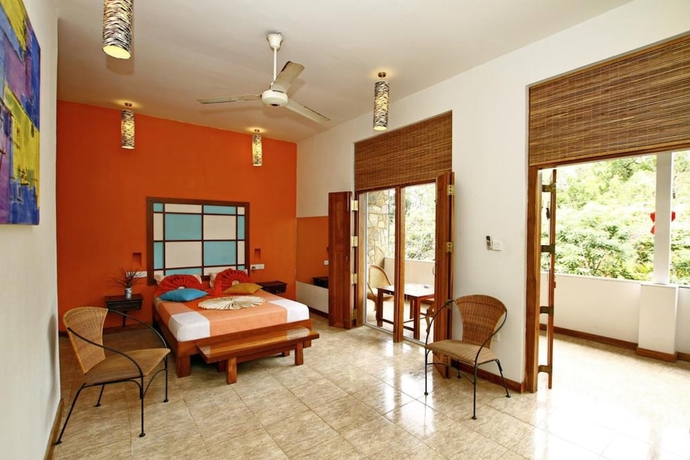 Imagen de la habitación del Hotel Gomez Place. Foto 13