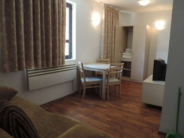 Imagen general del Hotel Gondola Apartments and Suites. Foto 8