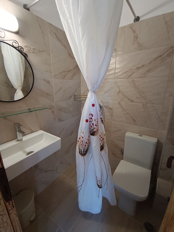 Imagen de la habitación del Hotel Gongis Studios. Foto 18