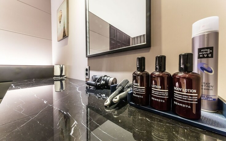 Imagen general del Hotel Gonjiam Yaja. Foto 14