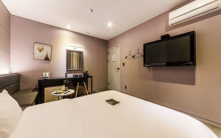 Imagen de la habitación del Hotel Gonjiam Yaja. Foto 16