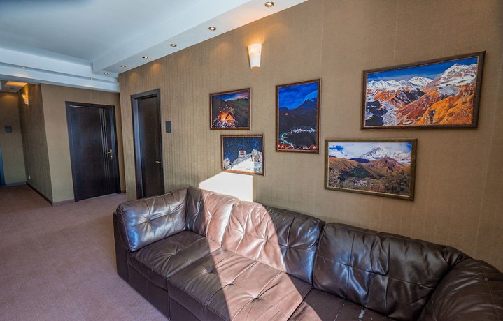 Imagen de los interiores del Hotel Good Aura. Foto 20