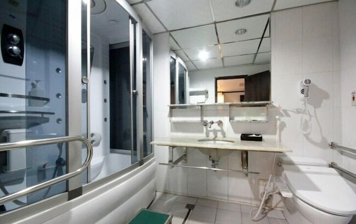 Imagen de la habitación del Hotel Good Friend Business. Foto 5
