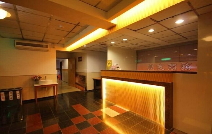 Imagen de los interiores del Hotel Good Friend Business. Foto 10