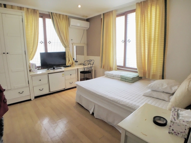 Imagen de la habitación del Hotel Good Inn. Foto 7