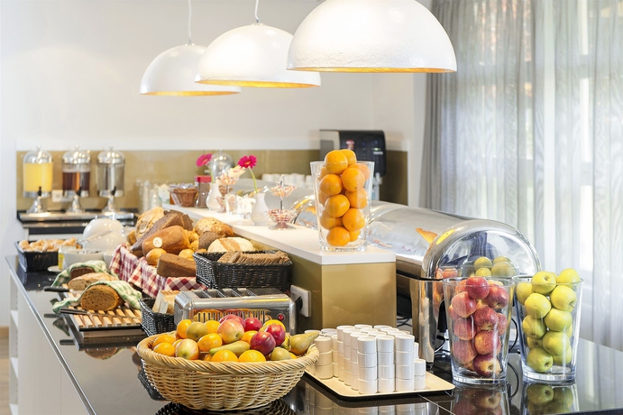 Imagen del bar/restaurante del Hotel Good Morning+ Hägersten. Foto 8