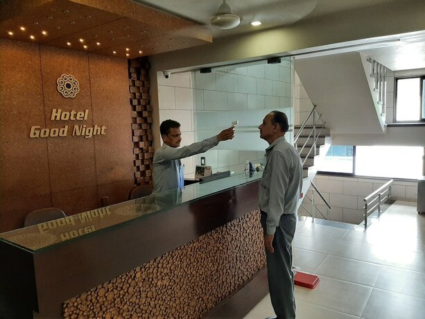 Imagen general del Hotel Good Night, Ahmedabad. Foto 2