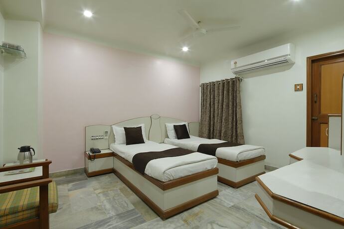 Imagen de la habitación del Hotel Good Night, Ahmedabad. Foto 22