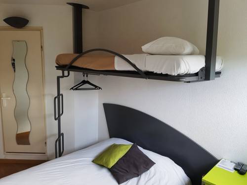 Imagen de la habitación del Hotel Good Night. Foto 6