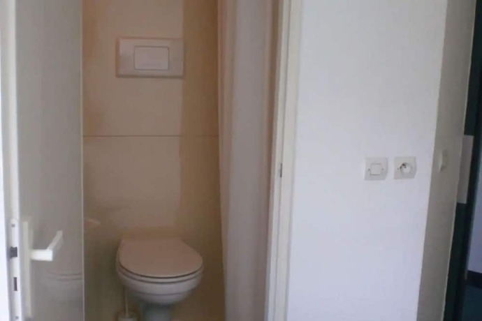 Imagen de la habitación del Hotel Good Night H&ocirc;tel. Foto 12