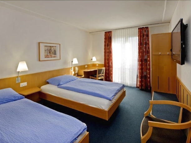 Imagen de la habitación del Hotel Good Night Inn. Foto 10