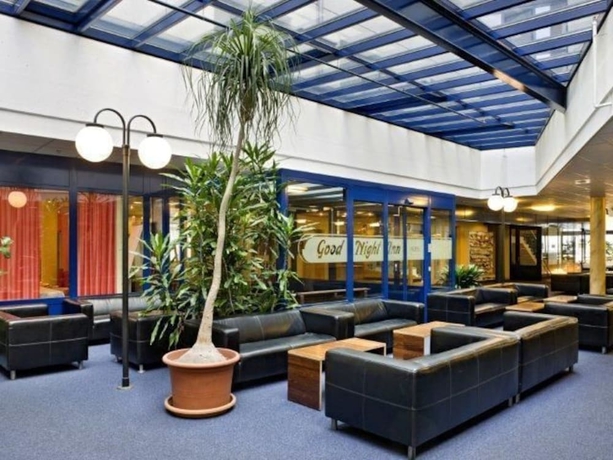 Imagen de los interiores del Hotel Good Night Inn. Foto 14