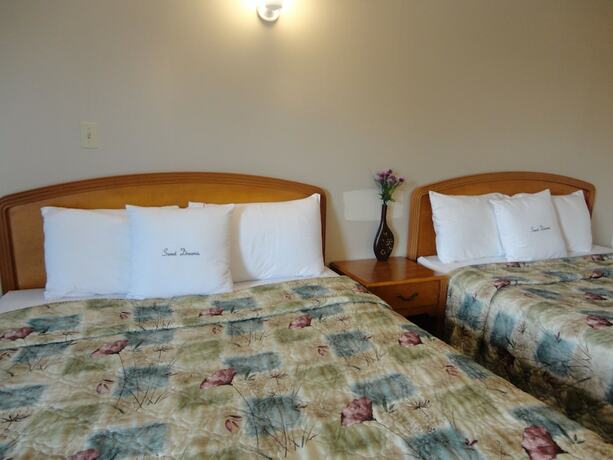 Imagen general del Hotel Good Night Inn, Port Colborne. Foto 9