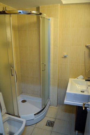 Imagen de la habitación del Hotel Good Night, Ni&scaron;. Foto 17