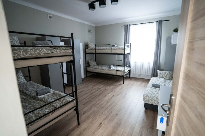 Imagen general del Hotel Good Night, Varsovia. Foto 7