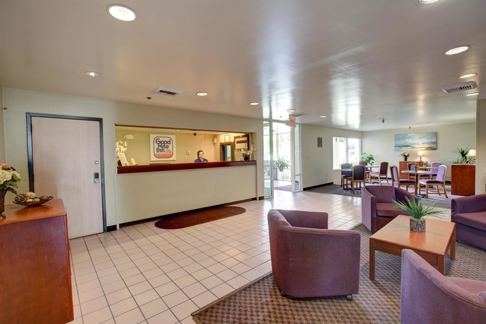 Imagen de los interiores del Hotel Good Nite Inn Buena Park. Foto 13