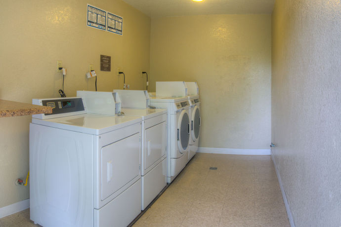 Imagen de la habitación del Hotel Good Nite Inn Camarillo. Foto 8