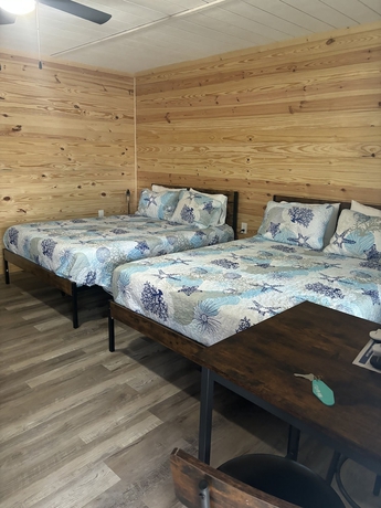 Imagen de la habitación del Hotel Good Times Motel and Marina. Foto 1