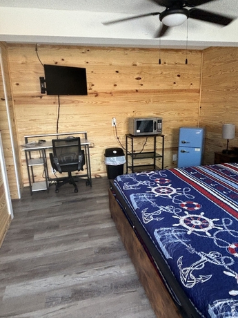 Imagen de la habitación del Hotel Good Times Motel and Marina. Foto 12